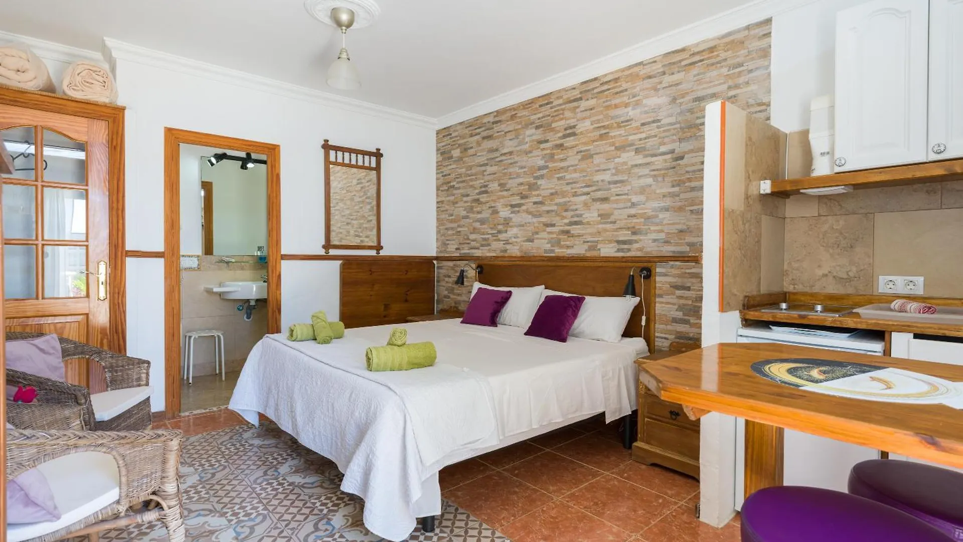 Solo Adultos, Las Tuneras Rooms La Oliva Casa di campagna